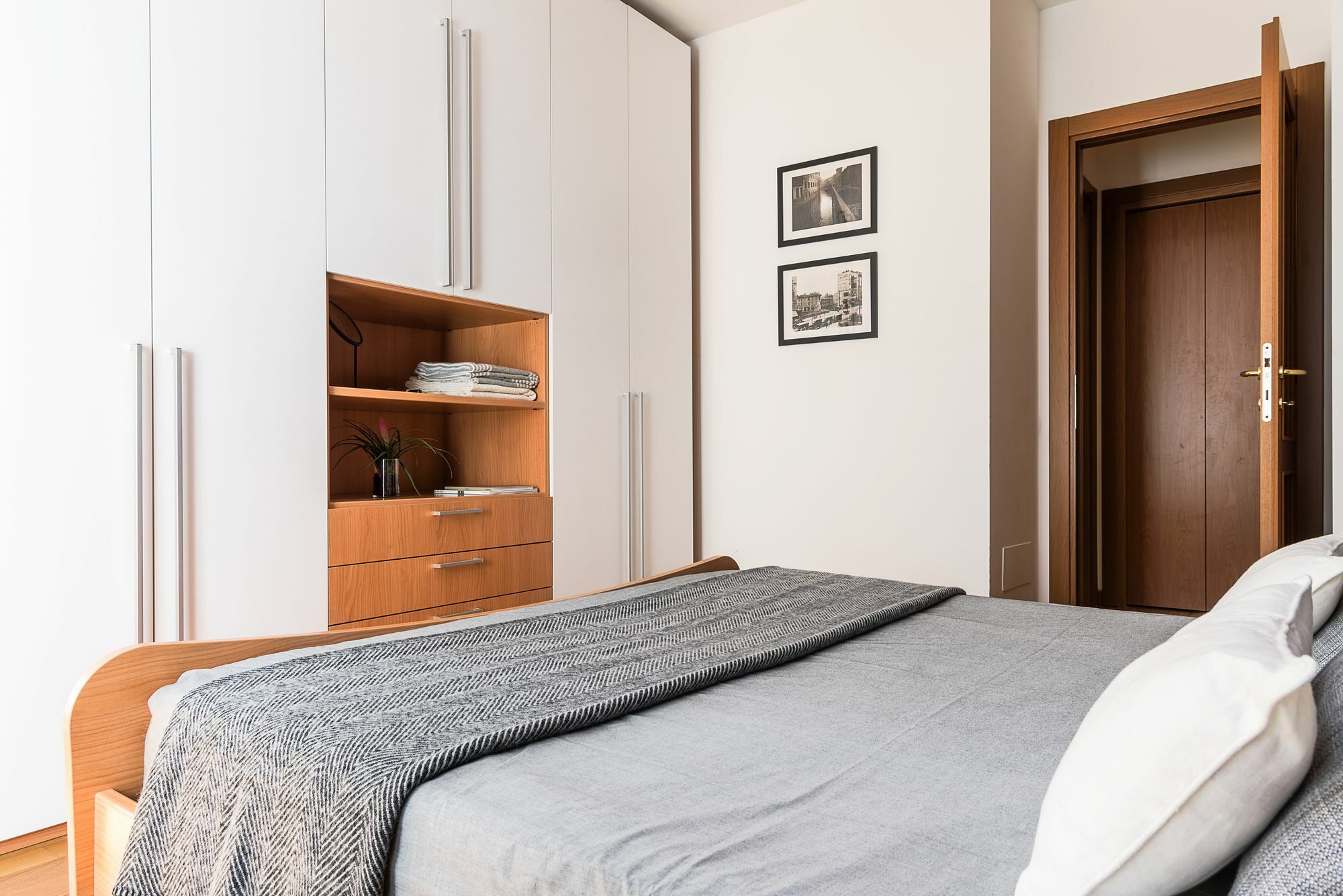 Homeathotel - Naviglio Pavese Мілан Екстер'єр фото